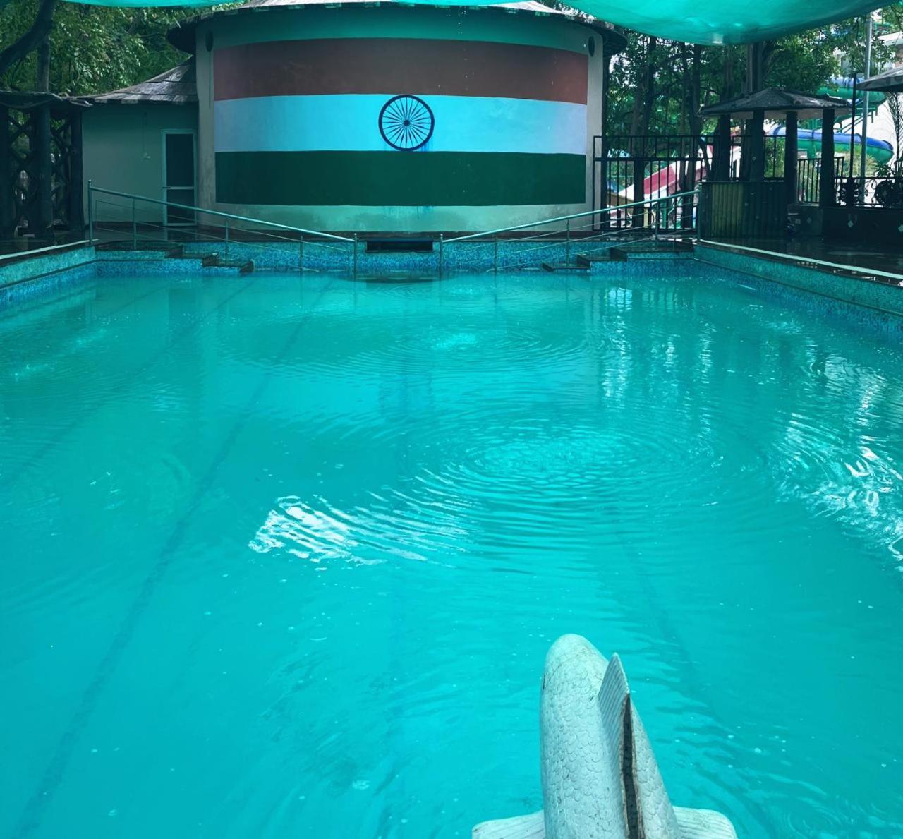 Kangs Nirvana Resorts And Spa Mahalpur Bagian luar foto
