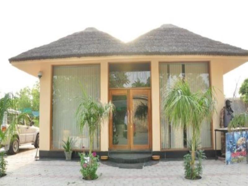 Kangs Nirvana Resorts And Spa Mahalpur Bagian luar foto